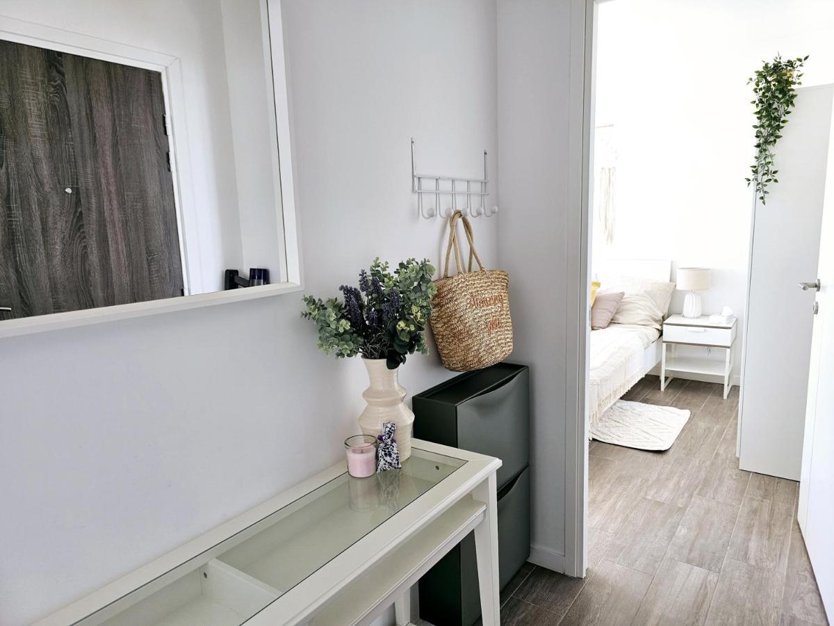 Lakeside Provence - Appartement 4 Etoiles Face Au Lac De Monteux Extérieur photo